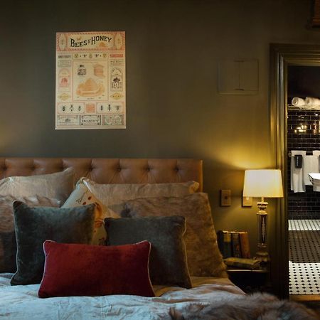 The Royal Hotel Featherston - Boutique Hotel Esterno foto